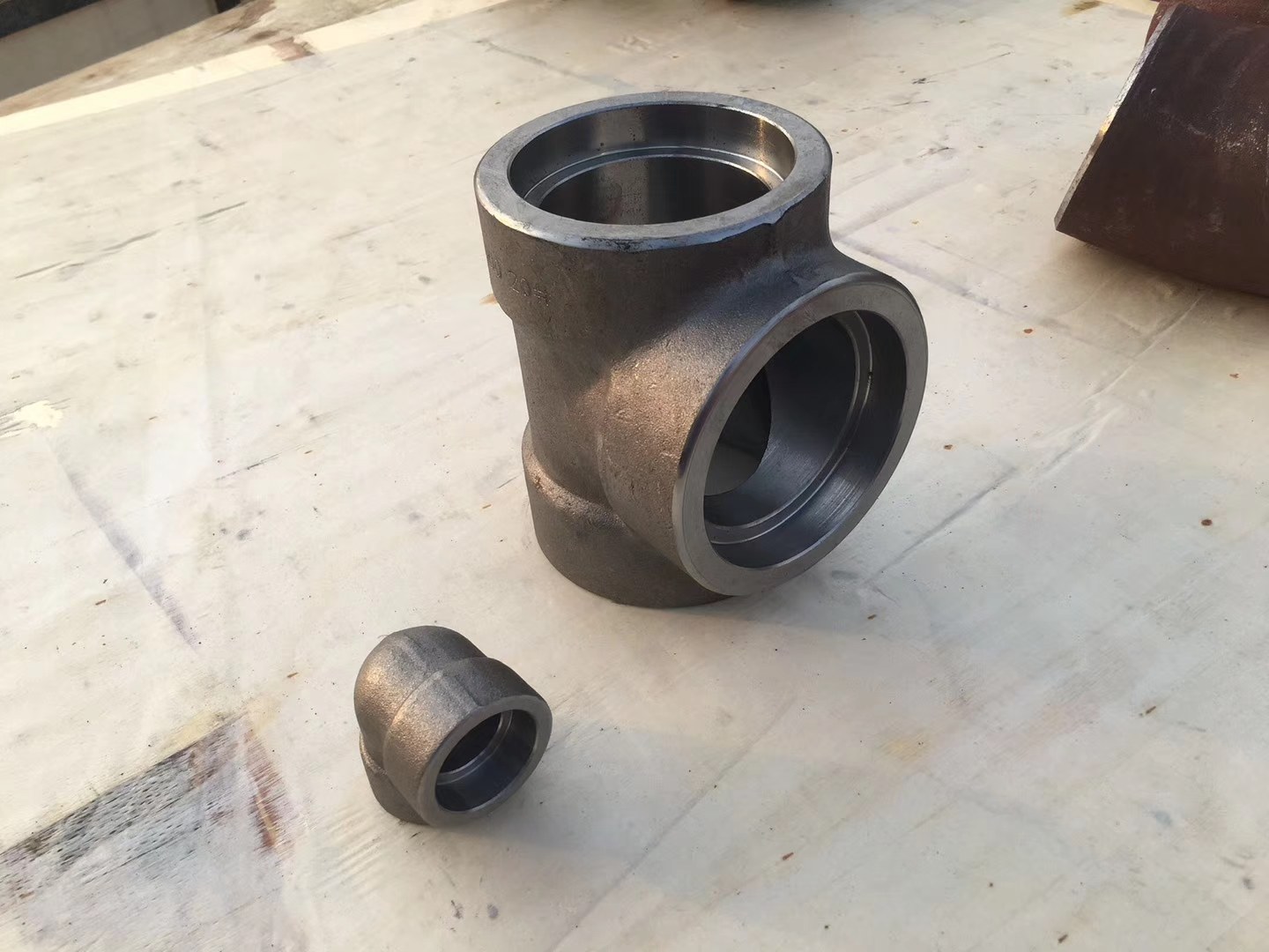 Butt-Weld Tees
